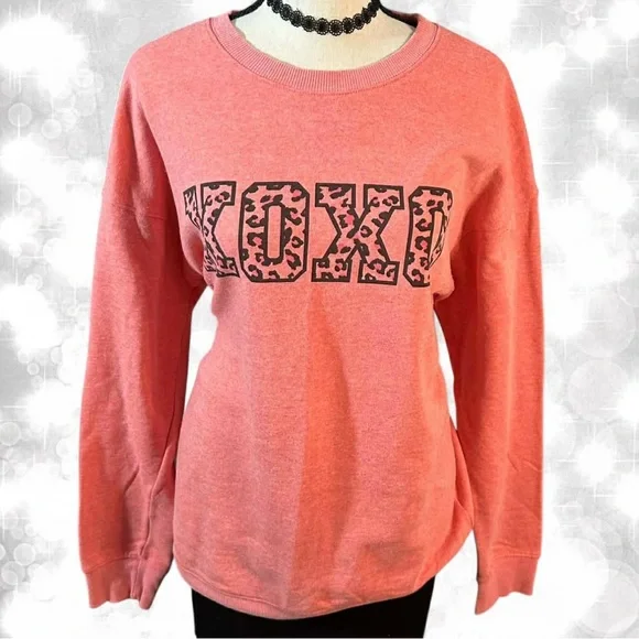 Cute XOXO Women's Pink Sweatshirt - Picture 1 of 6